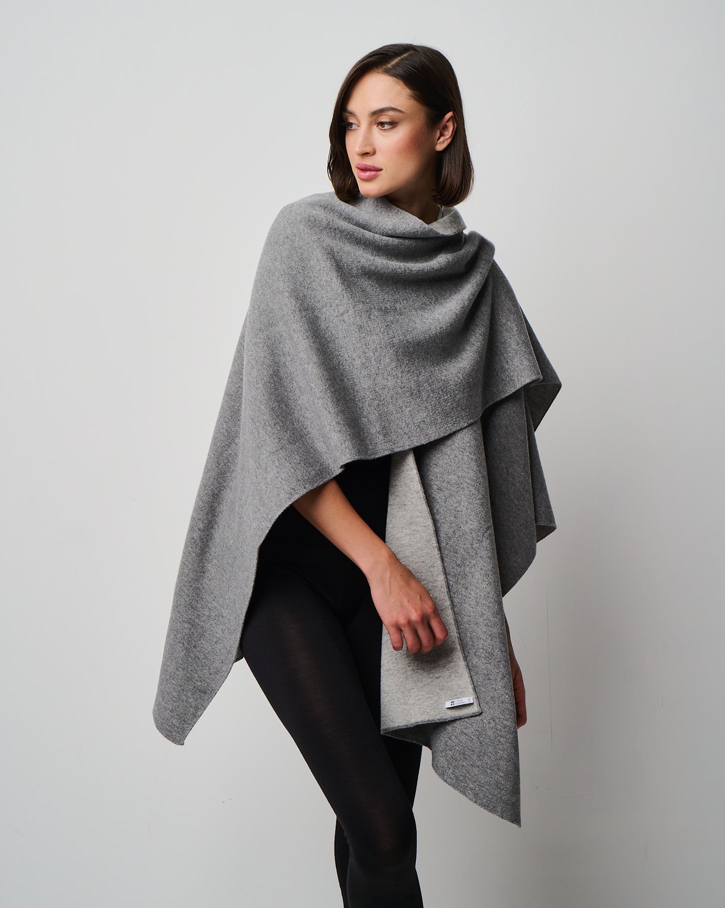 Kiersten Merino/Cashmere Reversible Wrap (W311)