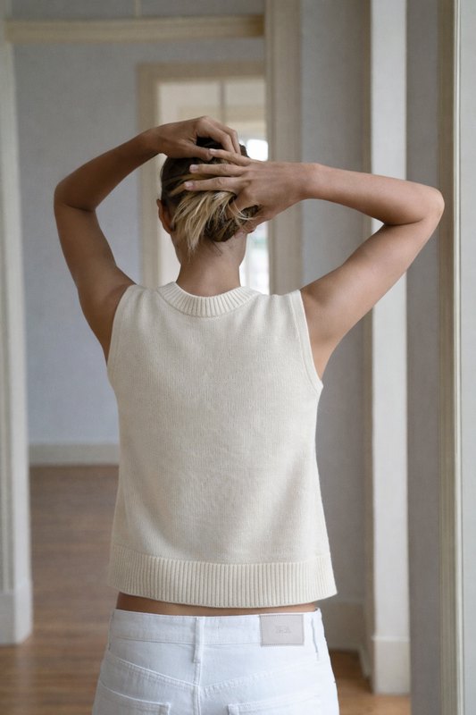 Marguerite Sleeveless Cashmere Crew