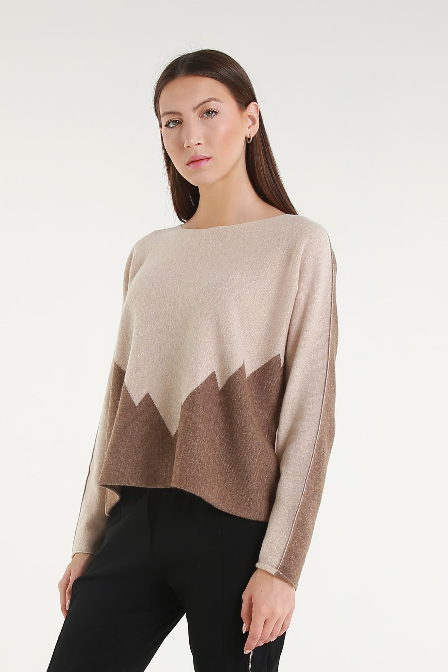BLS320 921 Bisque/Walnut Evelina LS Merino/Cashmere Crew Neck Peak Sweater