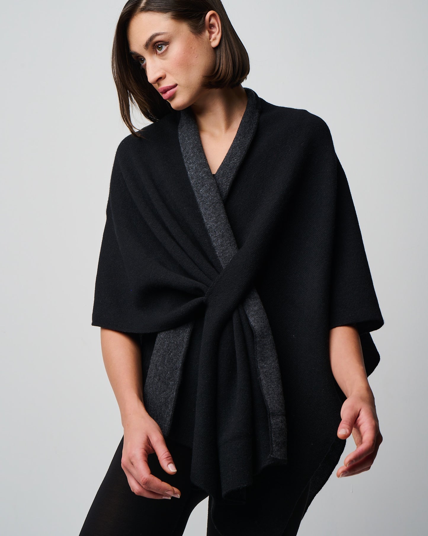 Ellen Merino/Cashmere Reversible Wrap with Loop (W303)