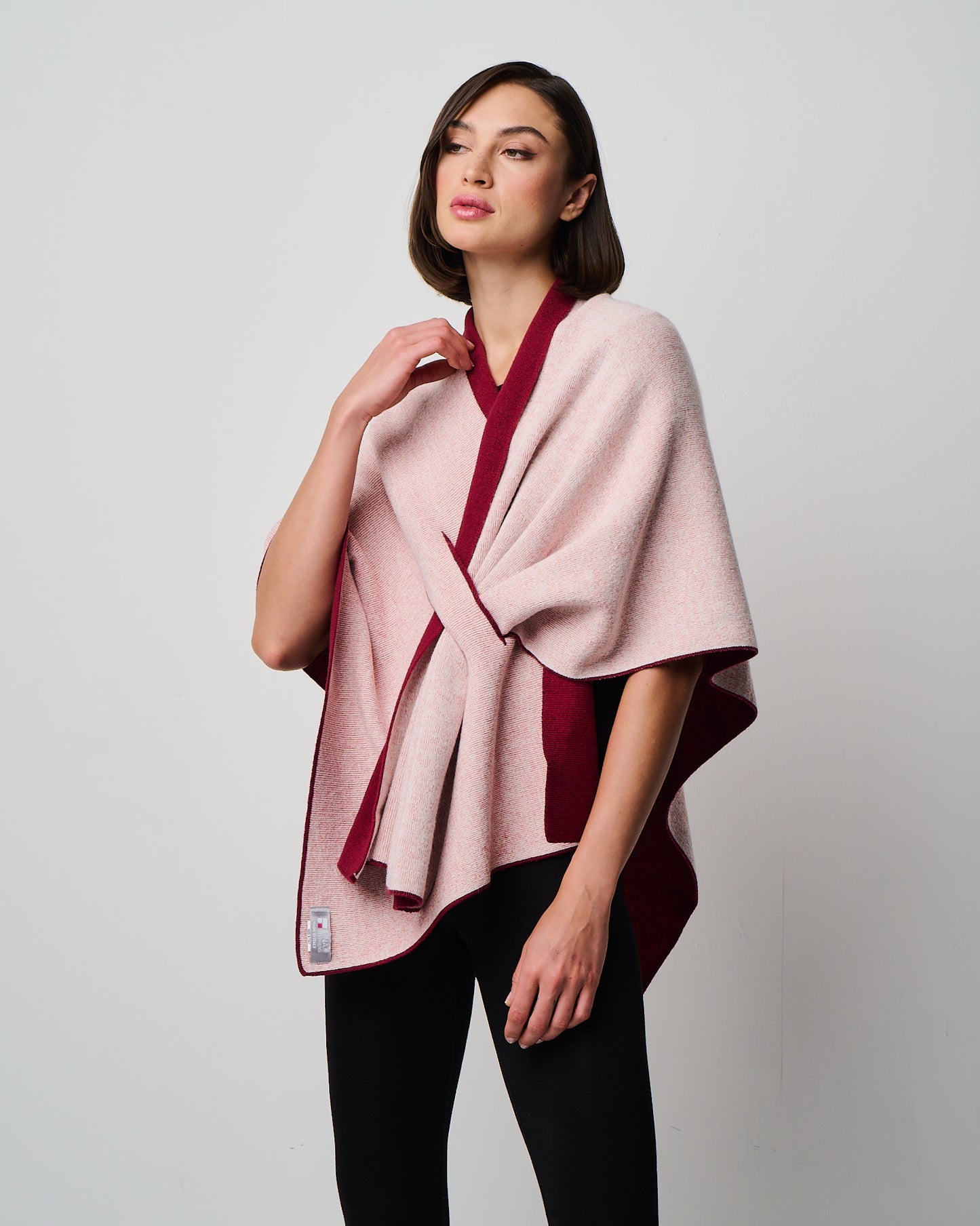 Ellen Merino/Cashmere Reversible Wrap with Loop (W303)
