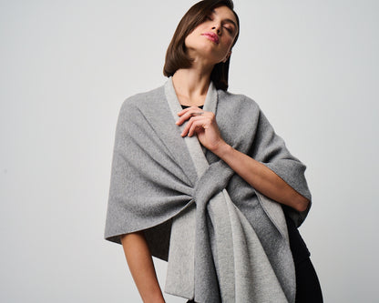 Ellen Merino/Cashmere Reversible Wrap with Loop (W303)