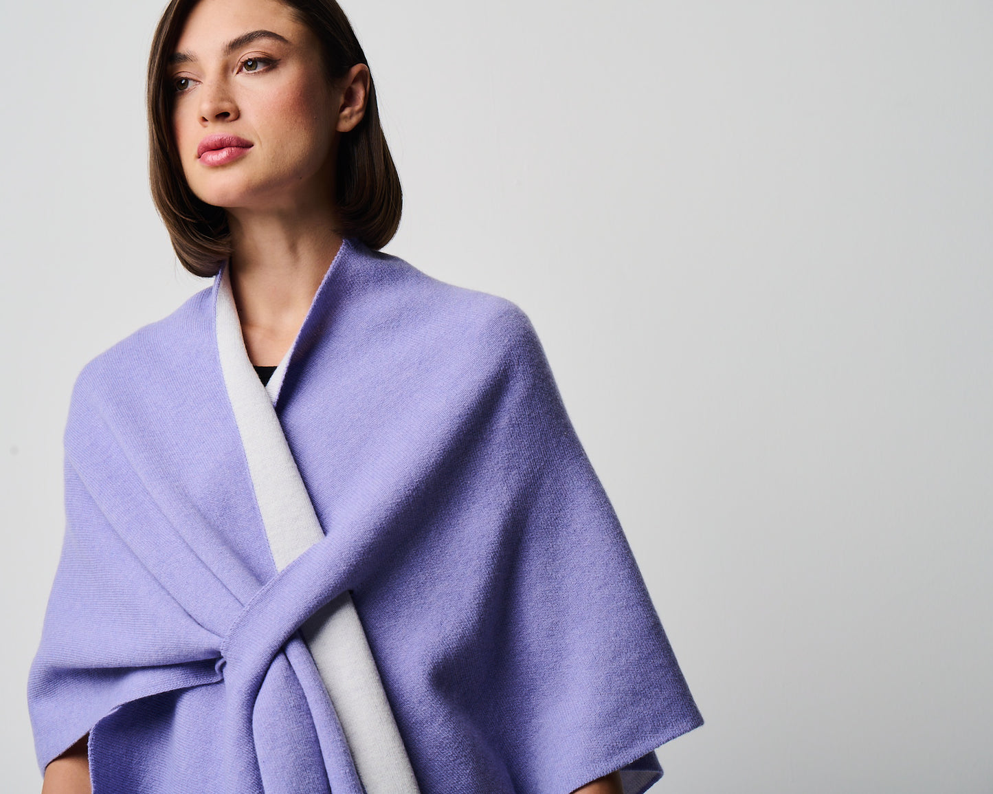 Ellen Merino/Cashmere Reversible Wrap with Loop (W303)