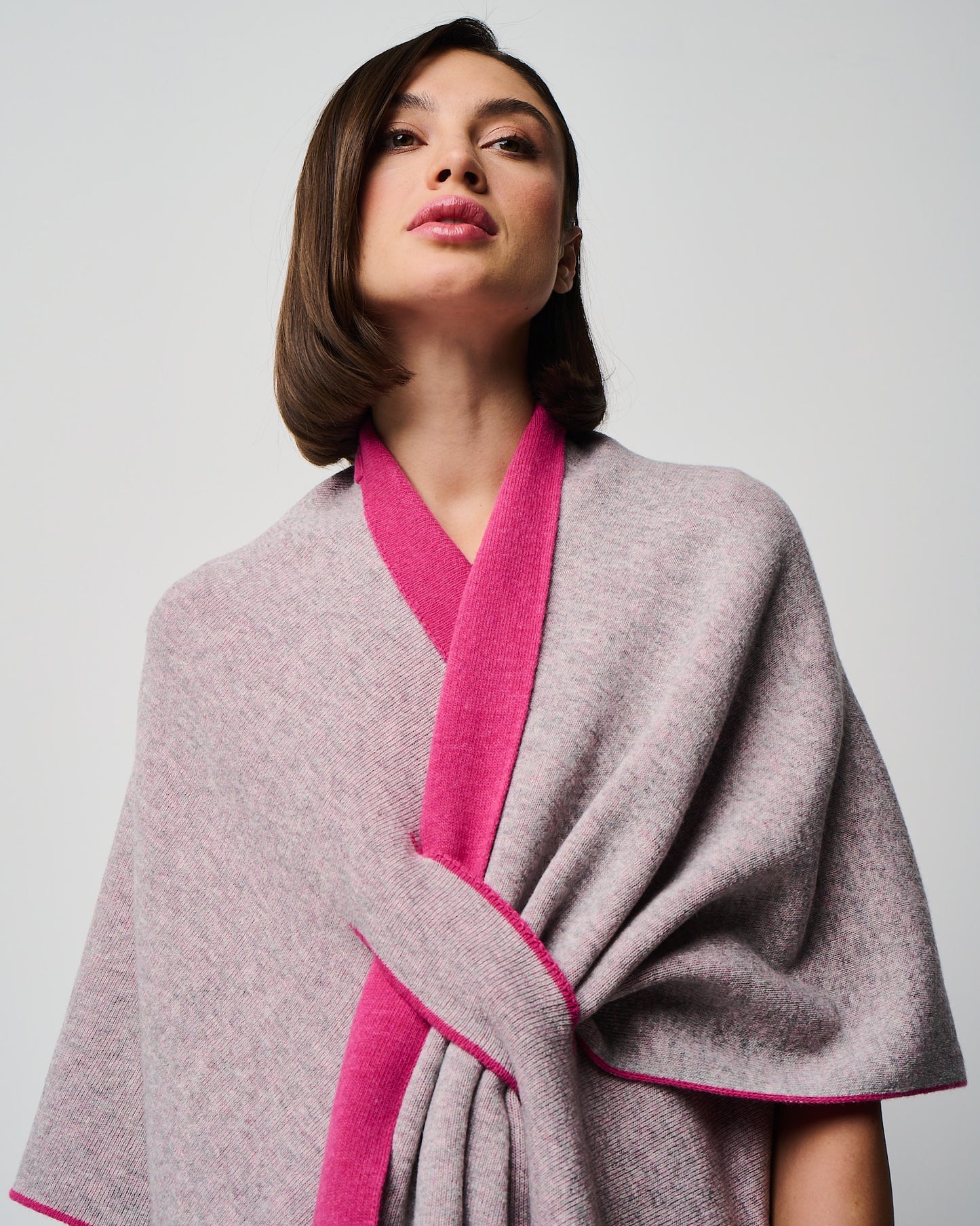 Ellen Merino/Cashmere Reversible Wrap with Loop (W303)