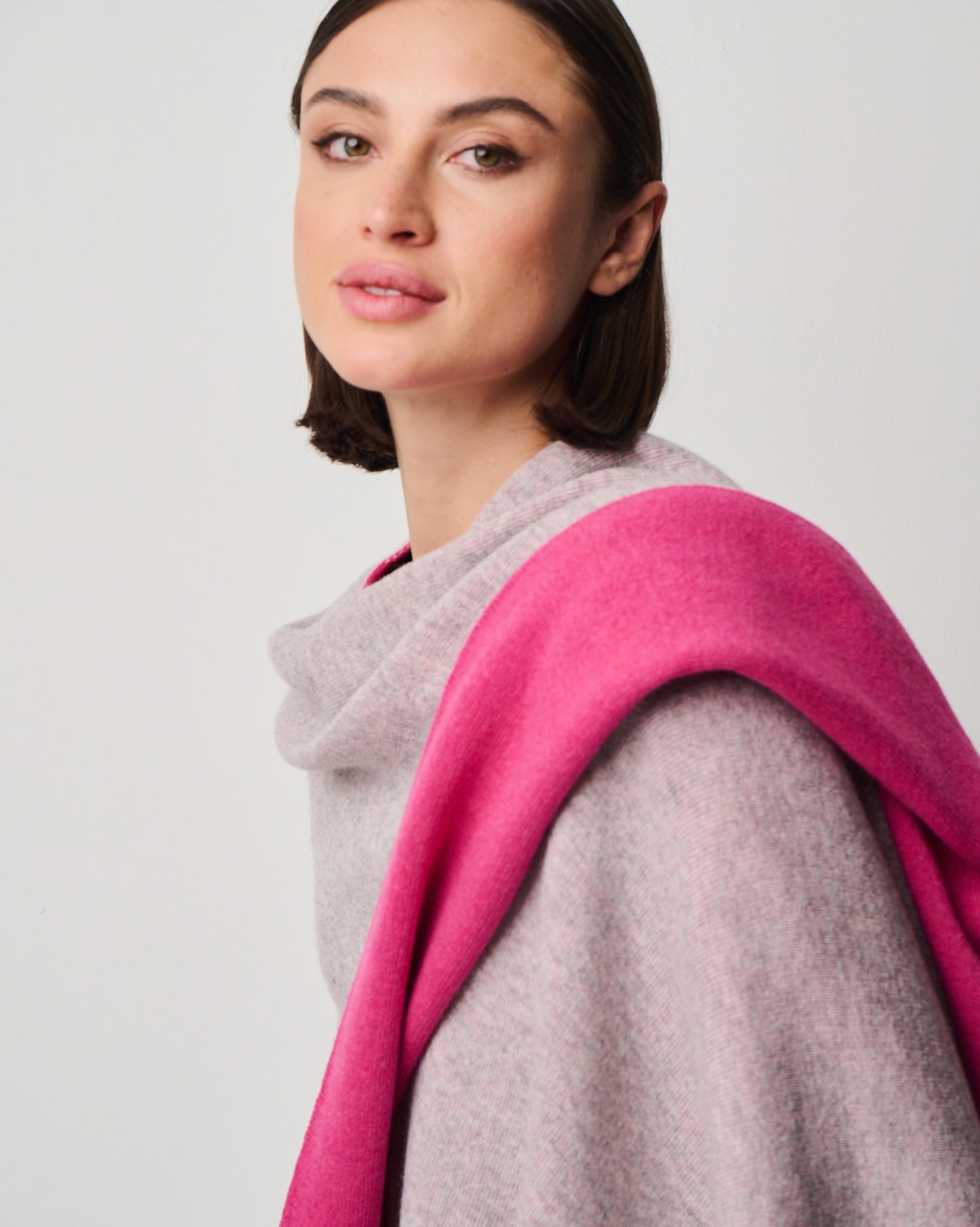 Kiersten Merino/Cashmere Reversible Wrap (W311)