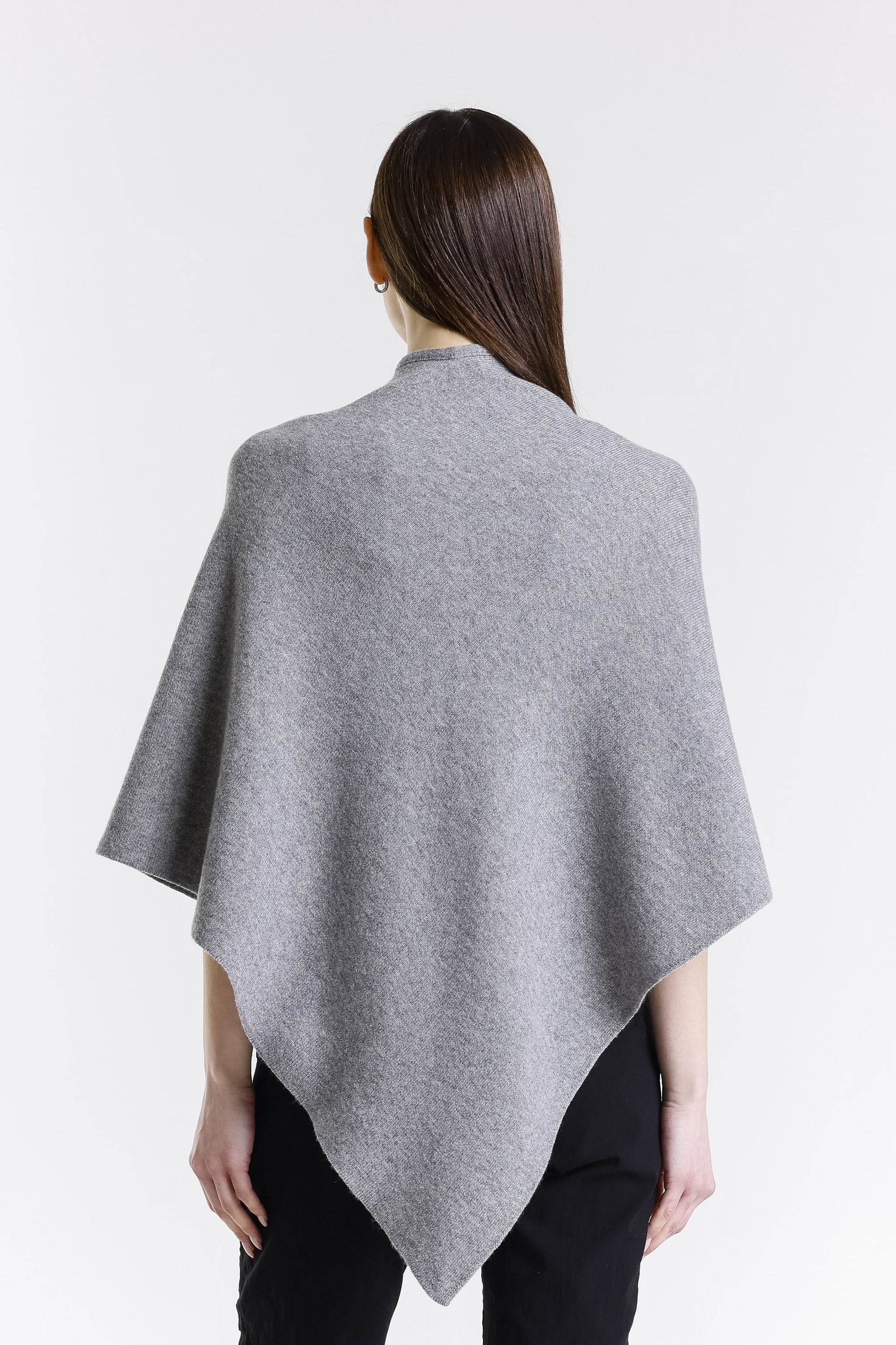 Ellen Merino/Cashmere Reversible Wrap with Loop 095 Dark Gray/Medium Gray-6