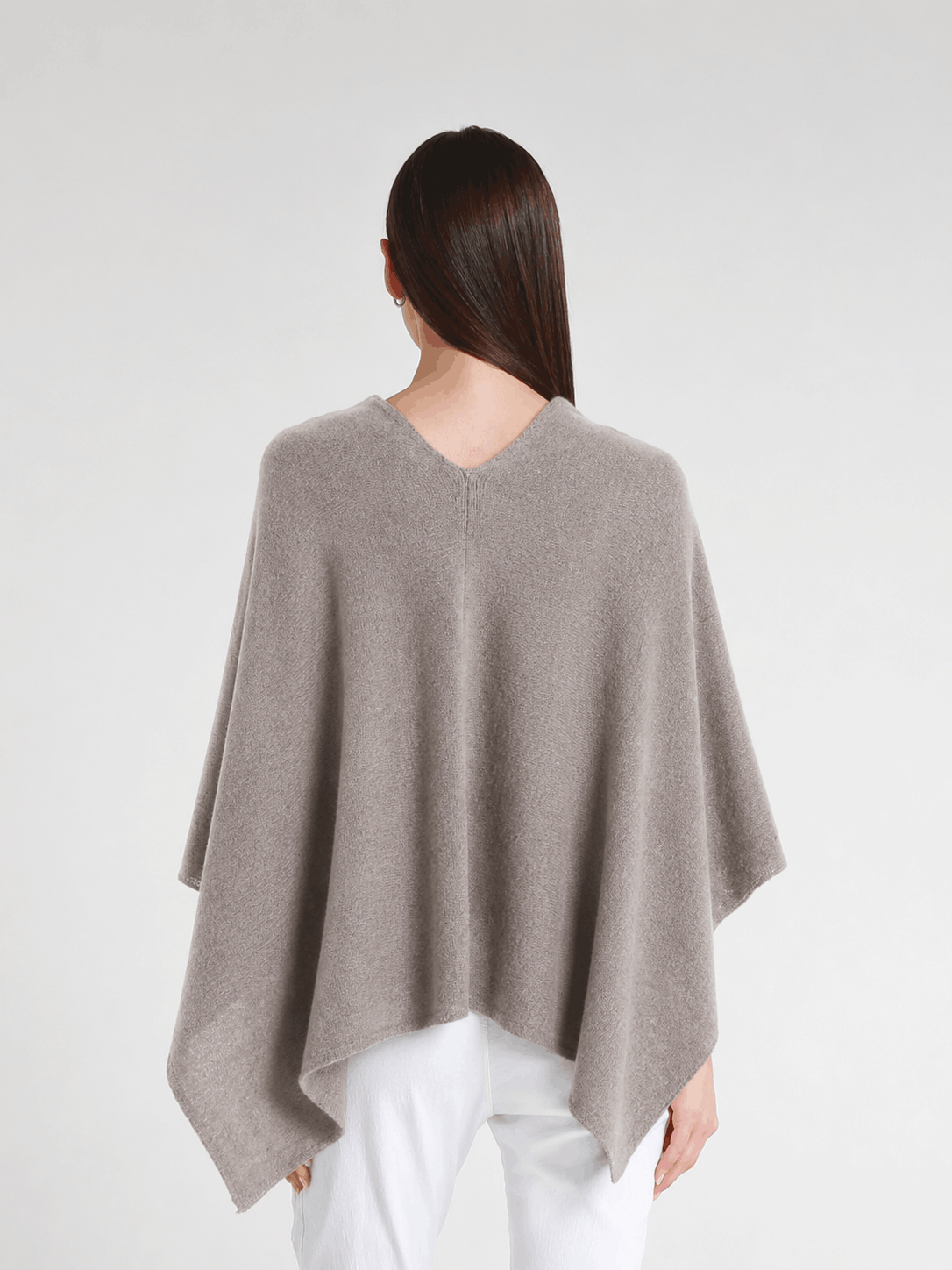 100% Italian Crafted Cashmere Ruana 210 Taupe-3