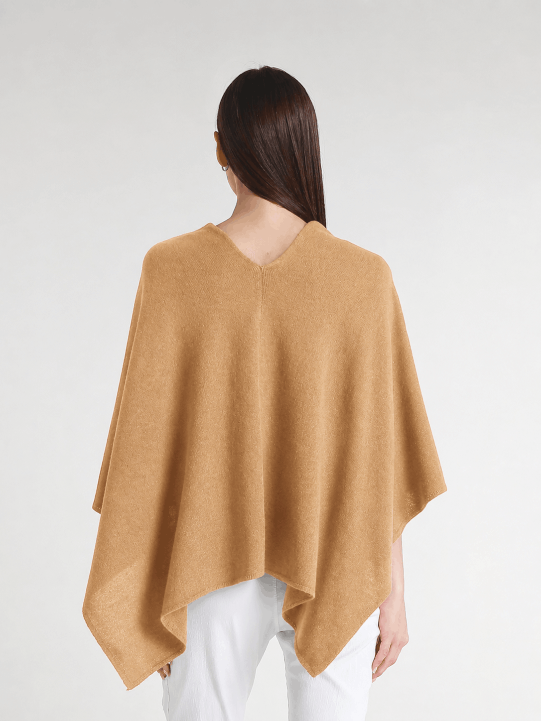 100% Italian Crafted Cashmere Ruana 258 Camel-3