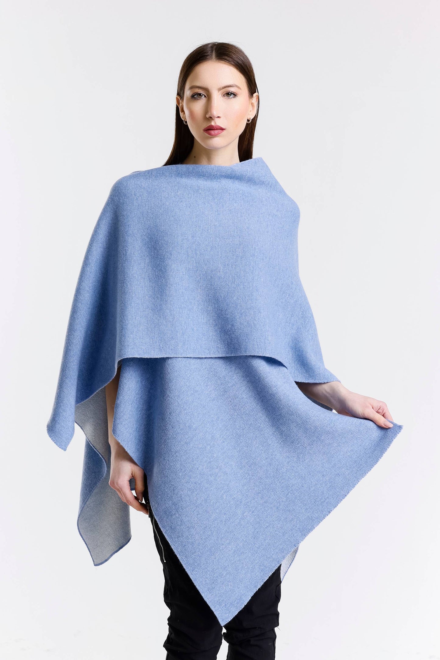 Kiersten Merino/Cashmere Reversible Wrap 469 Cornflower/Cream