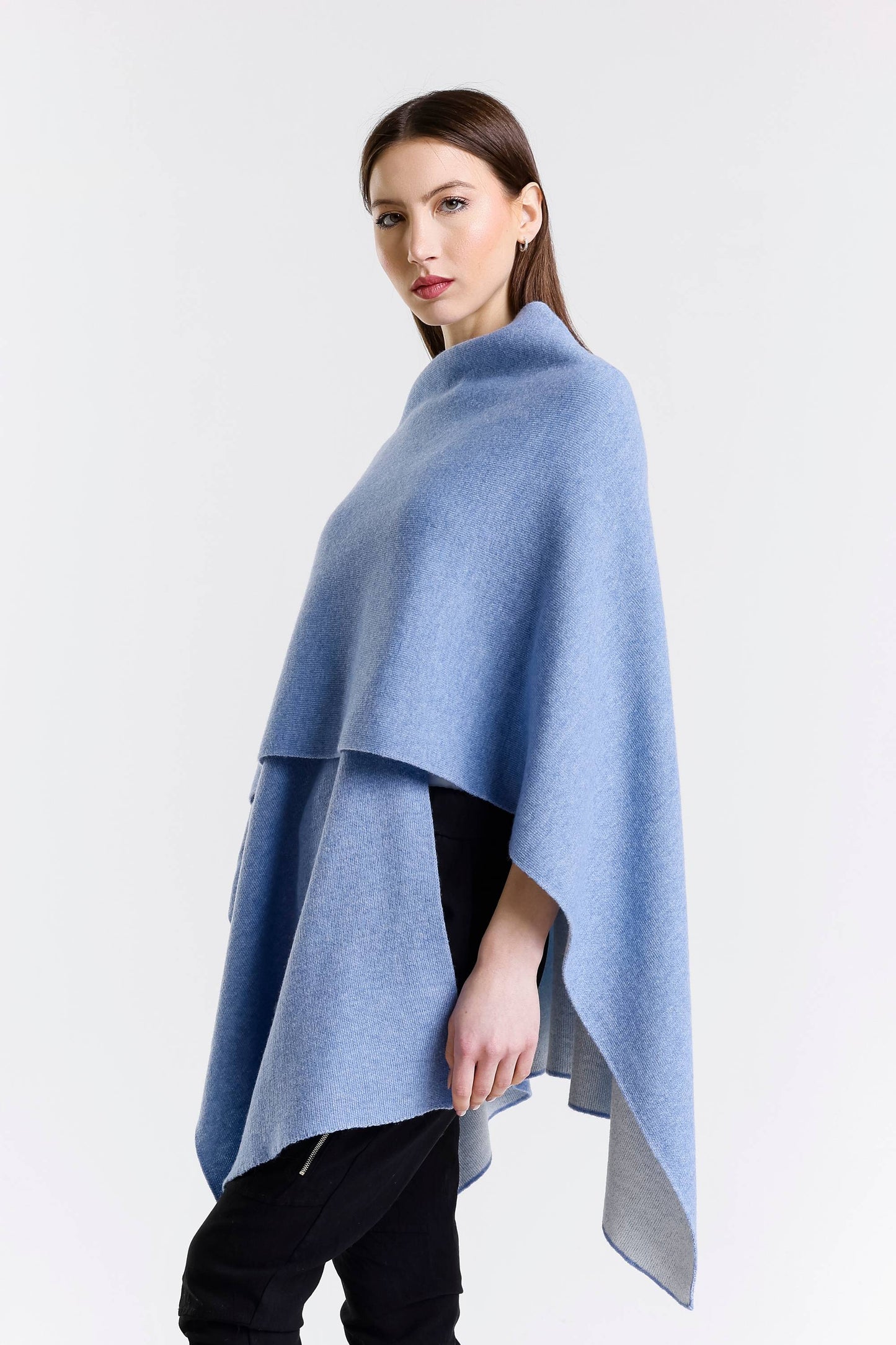 Kiersten Merino/Cashmere Reversible Wrap 469 Cornflower/Cream