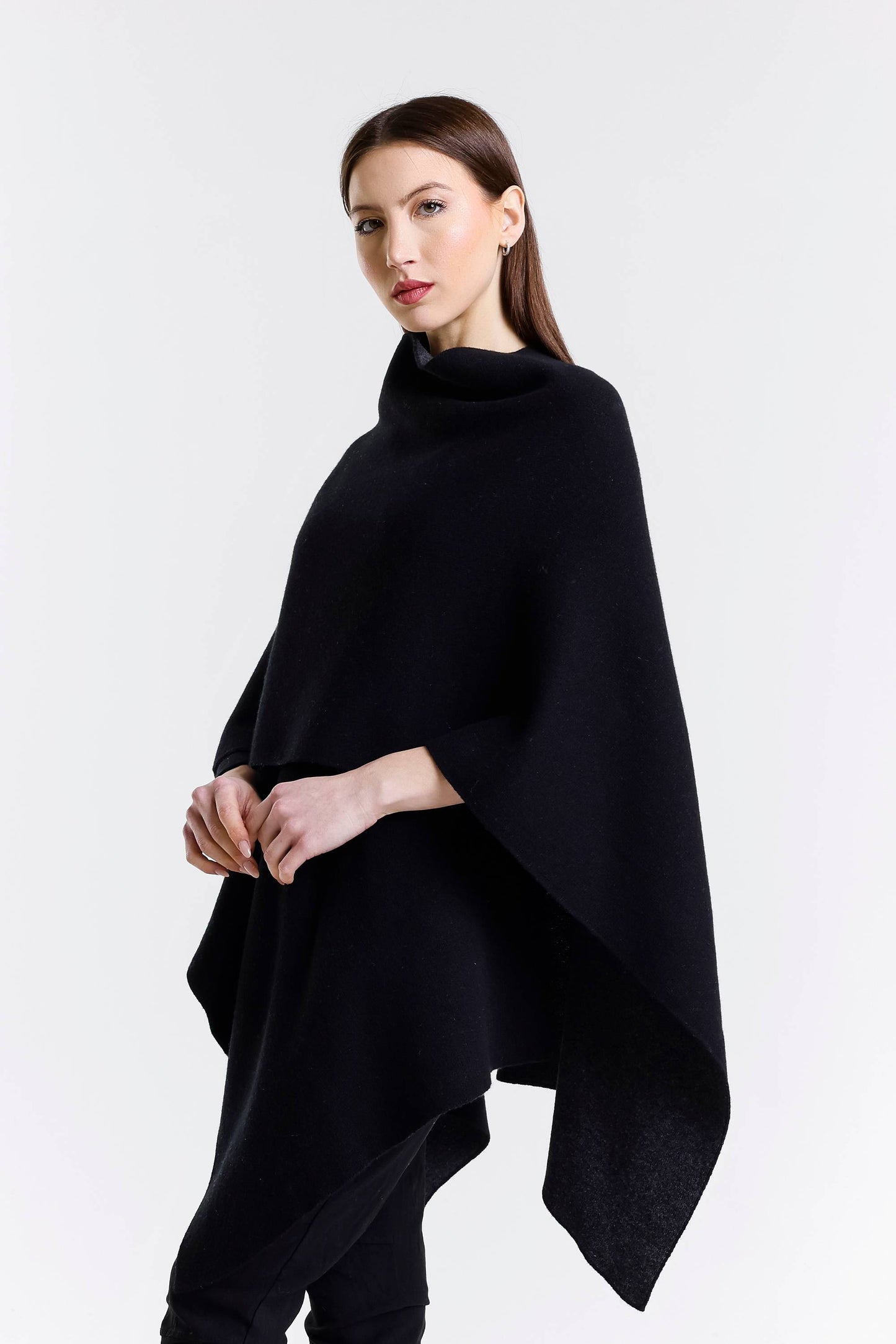 Kiersten Merino/Cashmere Reversible Wrap 062 Black/Coal