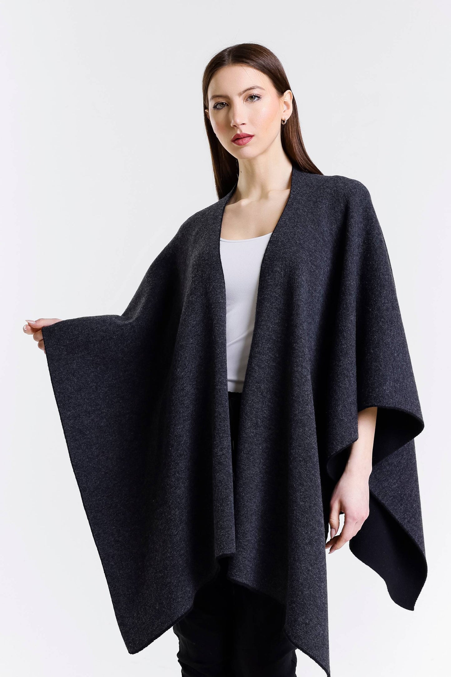 Kiersten Merino/Cashmere Reversible Wrap 062 Black/Coal