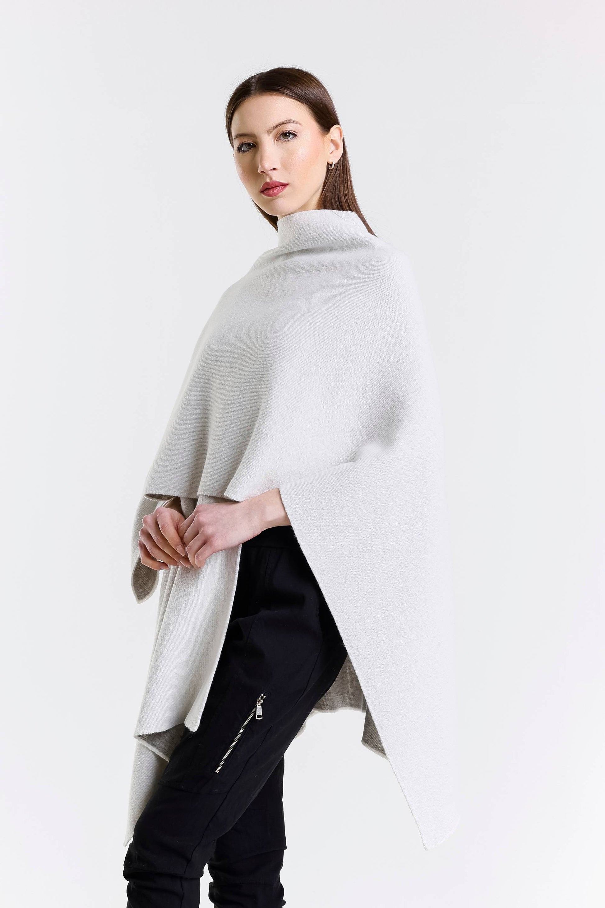 Kiersten Merino/Cashmere Reversible Wrap 125 Cream/Gray-5